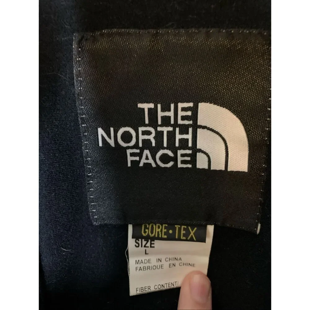 The North Face Men's GORE-TEX Mountain Jacket vintage olive green size large
